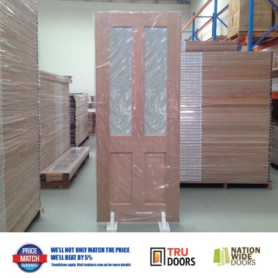 Traditional Translucent Frosted Glass Solid Timber Doors
